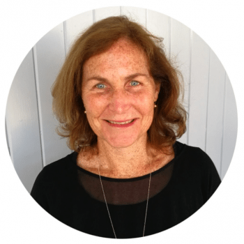 Mrs Robyn Carlise